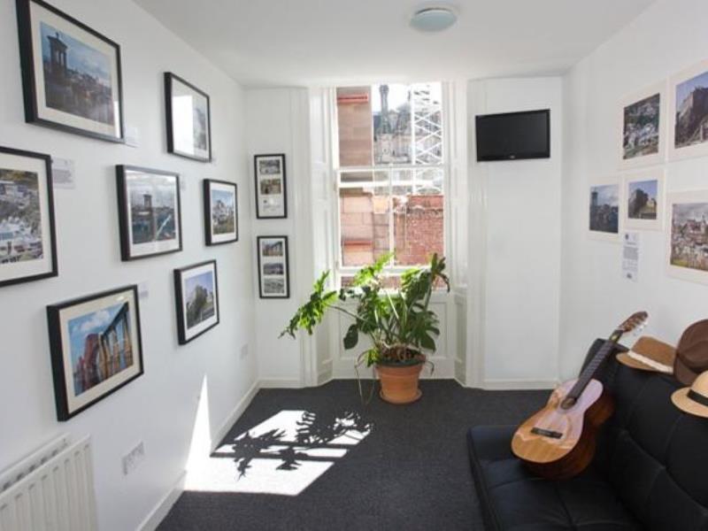 Haystack Hostel EDI